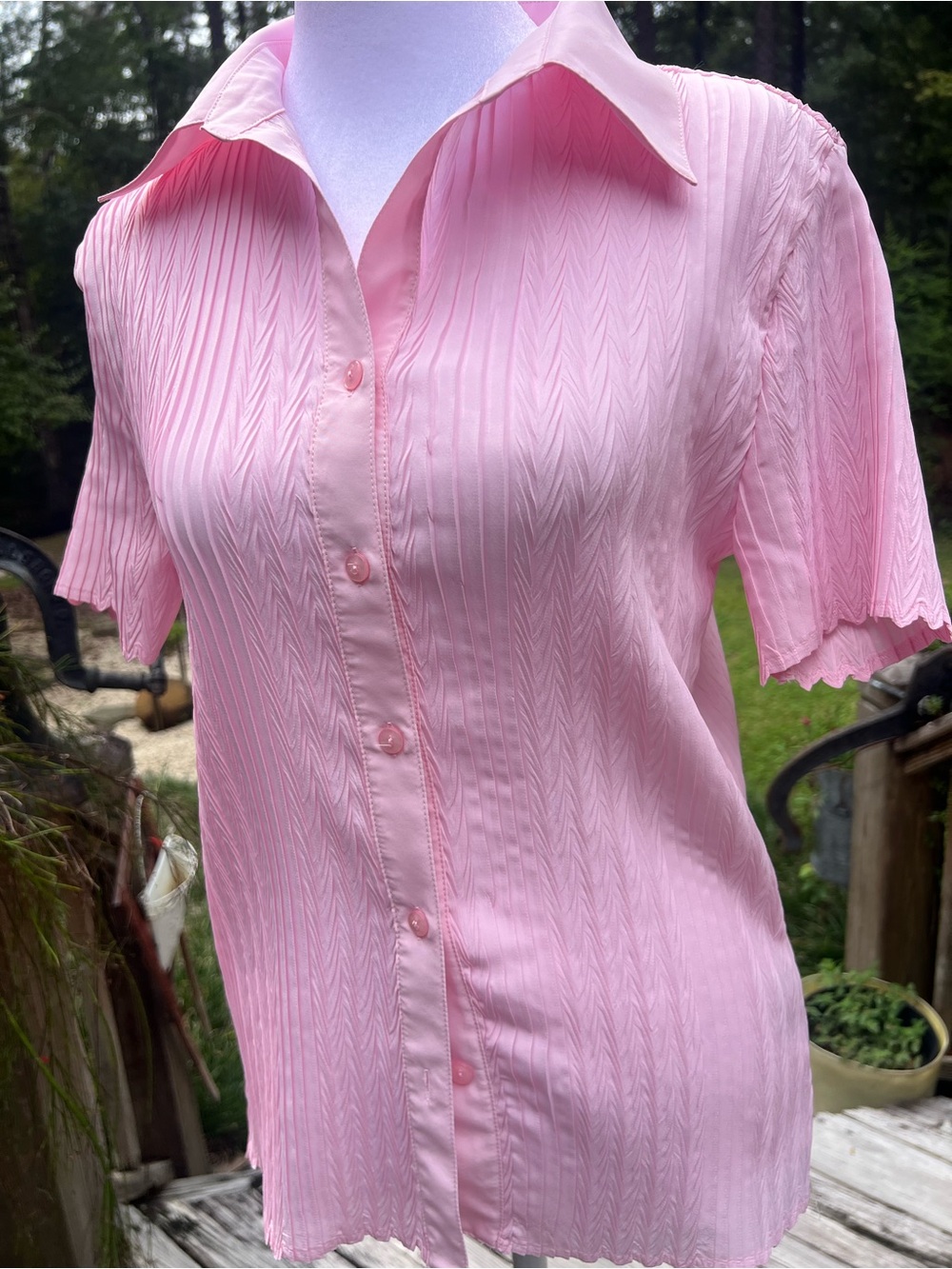 Vintage Western Connection Pink Plissé Stretch Wrinkle Resistant Blouse Size M
